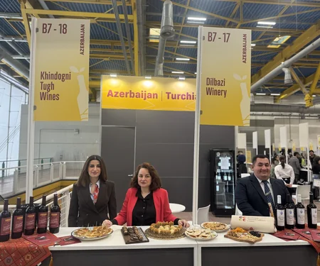 Azərbaycan turizm imkanlarını İtaliyada nümayiş etdirir - YENİLƏNİB