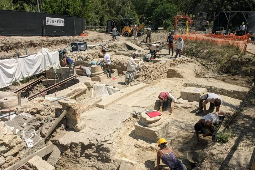 В Италии нашли десятки бронзовых статуй римской эпохи