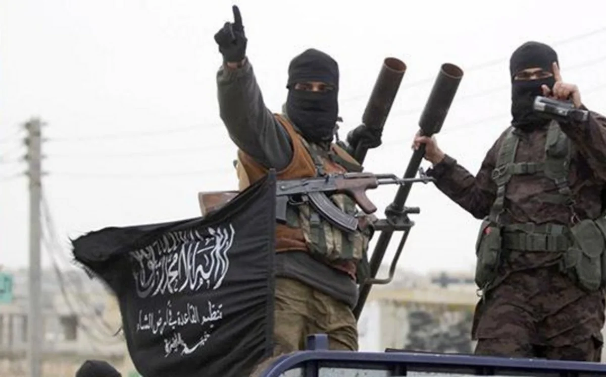 İŞİD Kərkükdə hərbçiləri atəşə tutub, ölən və yaralananlar var