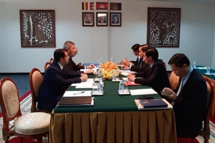 Azərbaycanla Kamboca arasında siyasi məsləhətləşmələr keçirilib