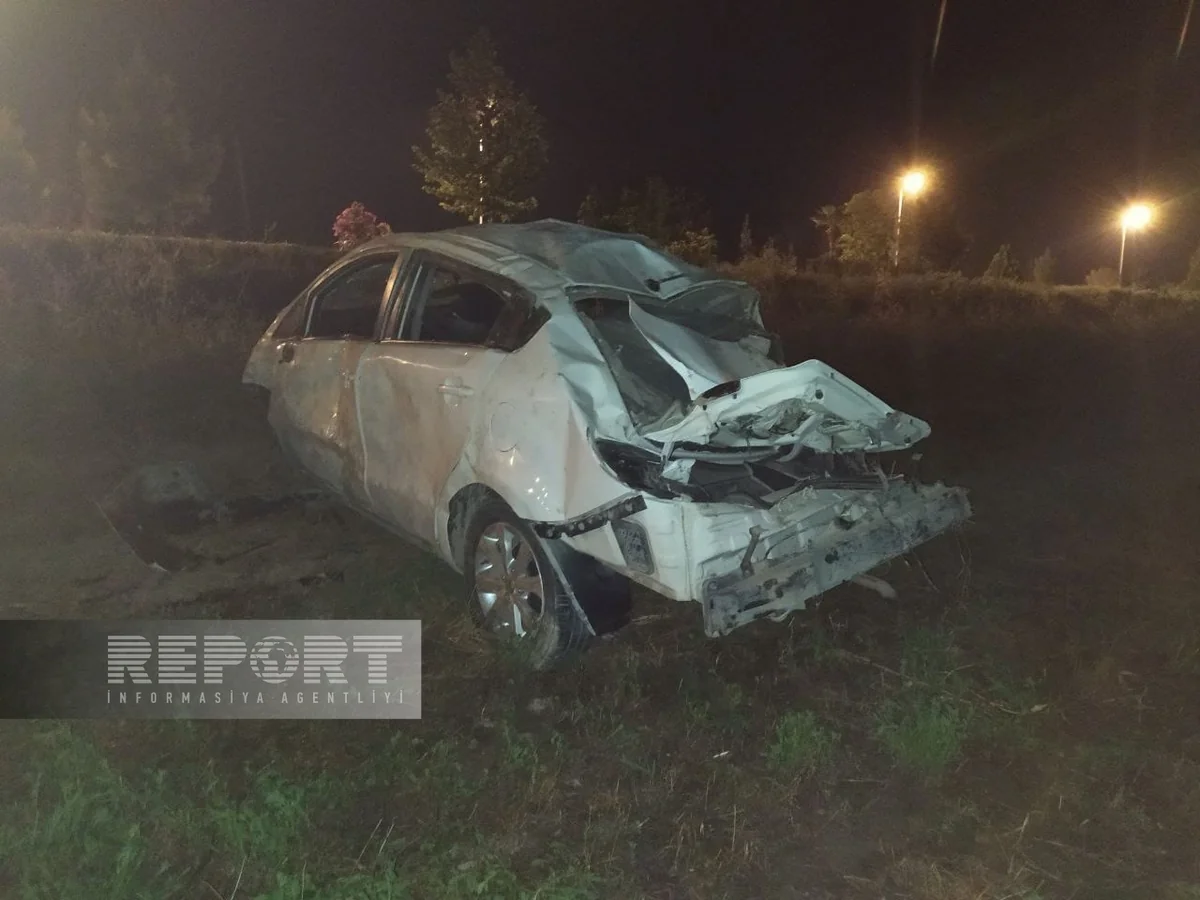 Kürdəmirdə avtomobil yoldan çıxaraq aşıb, xəsarət alanlar var