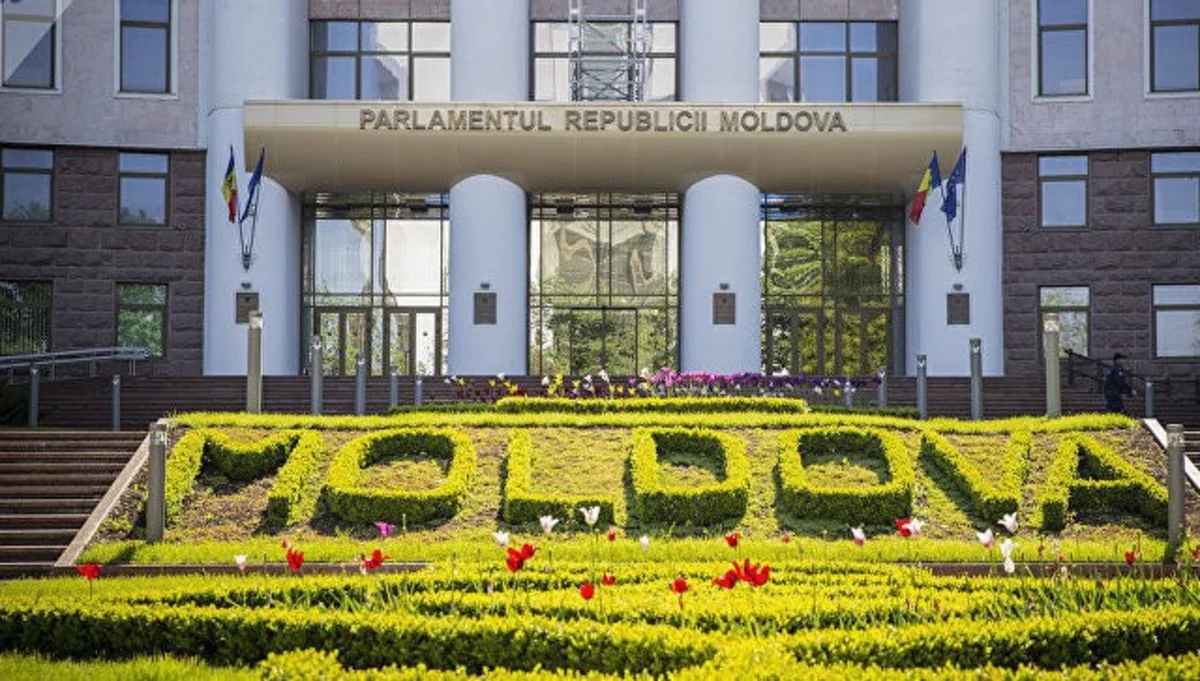 Moldovada parlament seçkiləri gələn ilin fevral ayında keçiriləcək