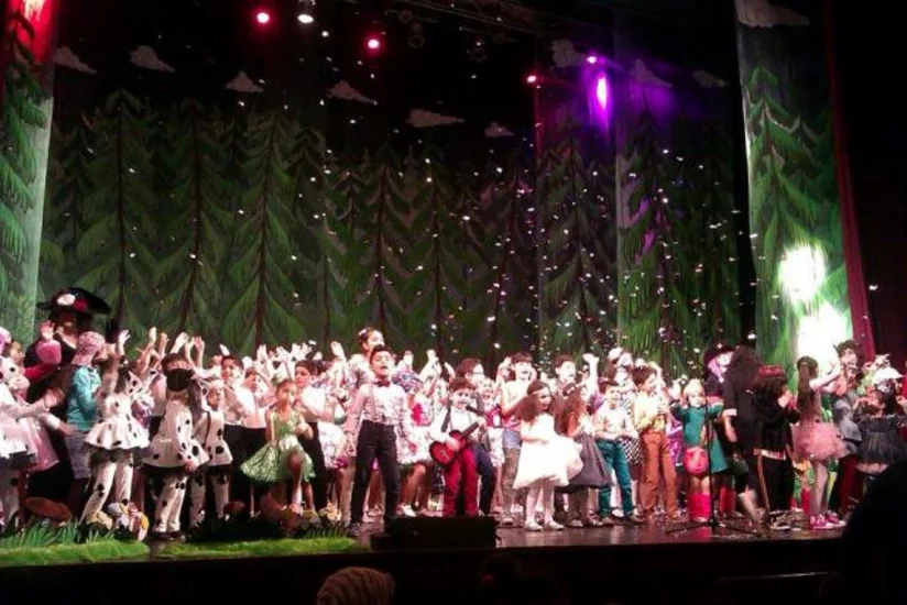 Uşaqların Dostluq nağılı konserti keçirilib
