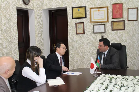 ​Yaponiya səfiri Azərbaycan Dövlət Neft və Sənaye Universitetini ziyarət edib