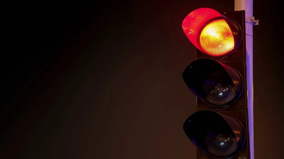 Şəmkirdə iki avtomobil toqquşub, xəsarət alanlar var 