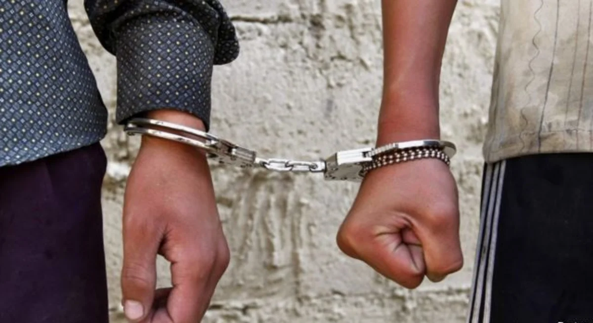 Bakıda dələduzluqla məşğul olan iki nəfər saxlanılıb