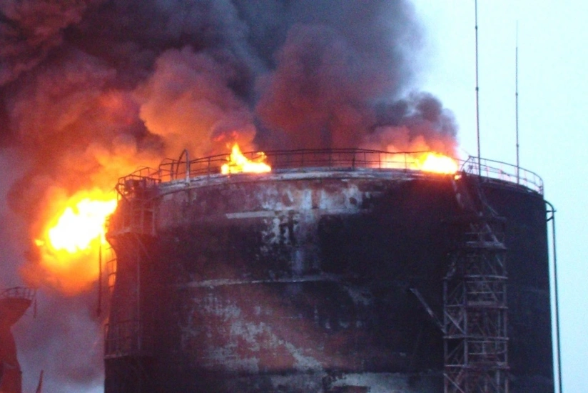 Нефтебазы во Львове и Ровенской области полностью разрушены после российских ракетных ударов