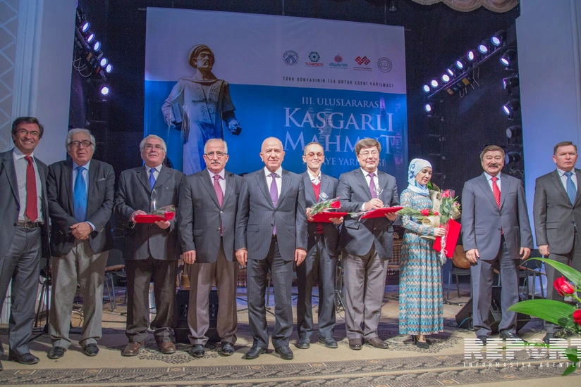 ​Türk dünyasının İlin ədəbiyyat adamı-2014 laureatları Bakıda mükafatlandırılıb