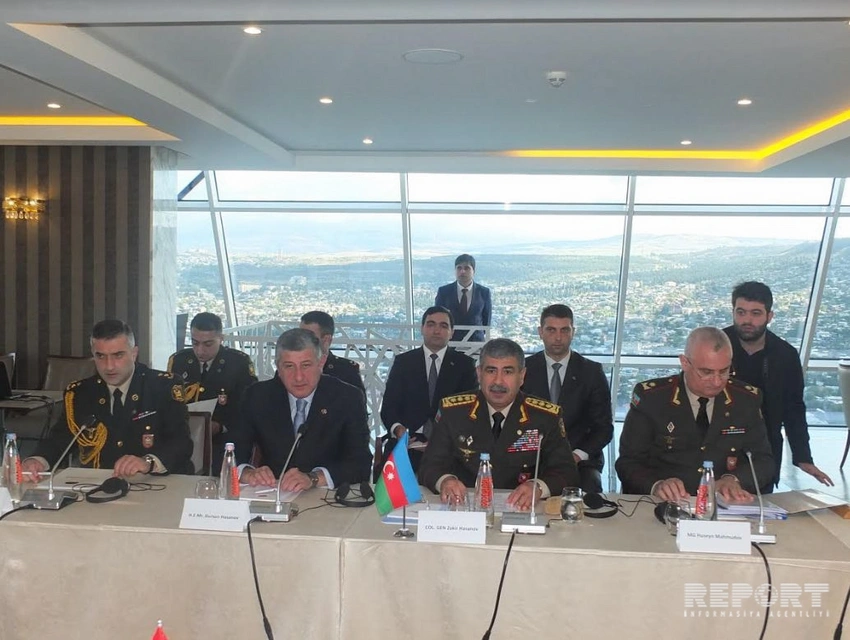 Azərbaycanla Türkiyə arasında hərbi sahədə əməkdaşlıq məsələləri müzakirə olunub