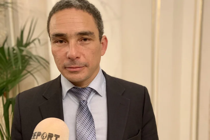 Fransalı vəkil insanları qaçqın statusu almağın şərtləri barədə düzgün məlumatlandırmağa çağırıb