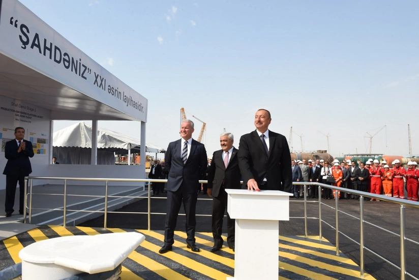 President Ilham Aliyev attended Shah Deniz 2 platform jacket sail away event