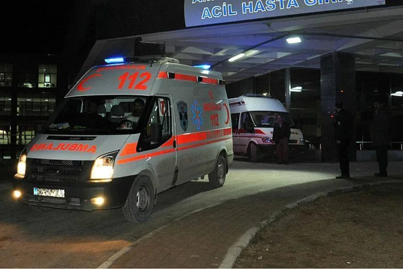 ​Türkiyədə PKK terrorçularının hərbi avtomobilin keçdiyi yolda qoyduğu bomba partlayıb, 3 əsgər şəhid olub - YENİLƏNİB