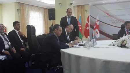 Azərbaycan, Gürcüstan və Türkiyə xarici işlər nazirləri Qars Bəyannaməsi imzalayıblar