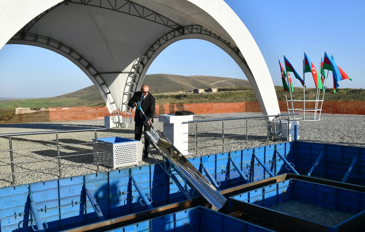Füzulidəki Şah Abbas karvansarası və Şah Abbas məscidi bərpa olunacaq