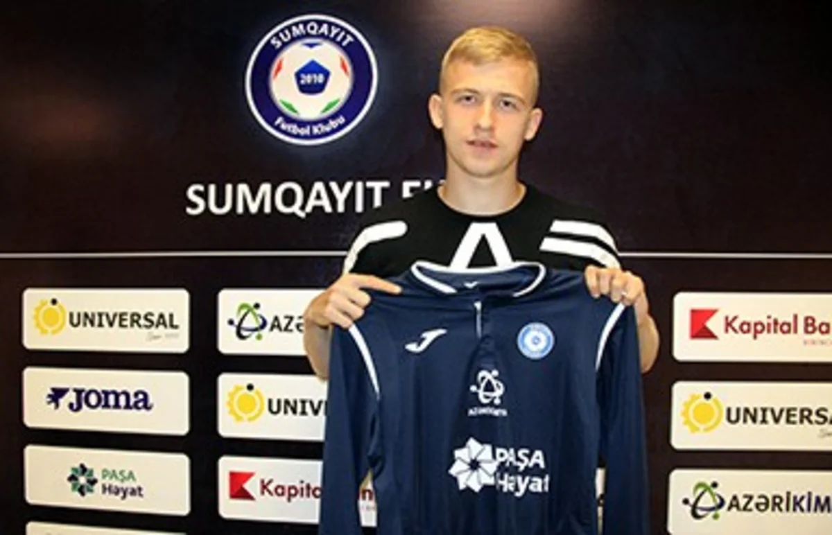 Sumqayıt daha bir futbolçunu heyətinə cəlb edib