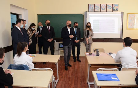 “Dron idarəedilməsi və dəqiq aqronomluq” üzrə təlimlər izlənilib