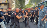 Ermənistanda arxiyepiskop Mikael Acapaxyanın 20-dən çox tərəfdarı saxlanılıb