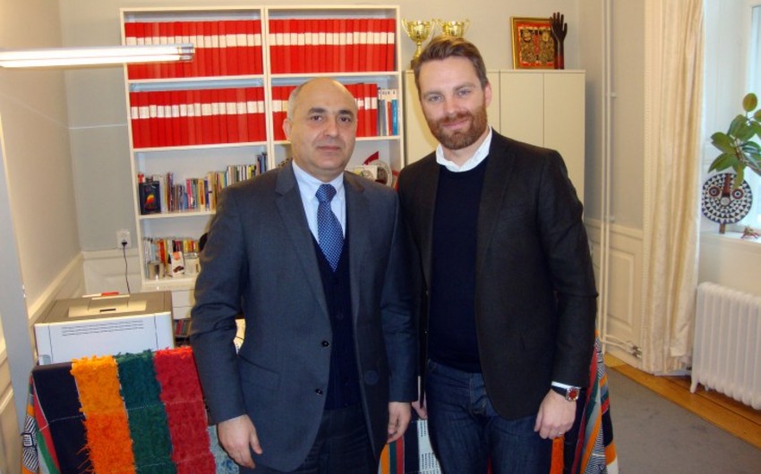 İsveç Solçu Partiyasının lideri Azərbaycan reallıqları barədə məlumatlandırılıb