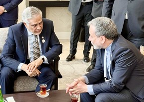 Pakistani, Iranian FMs meet on sidelines of ECO summit in Khankendi