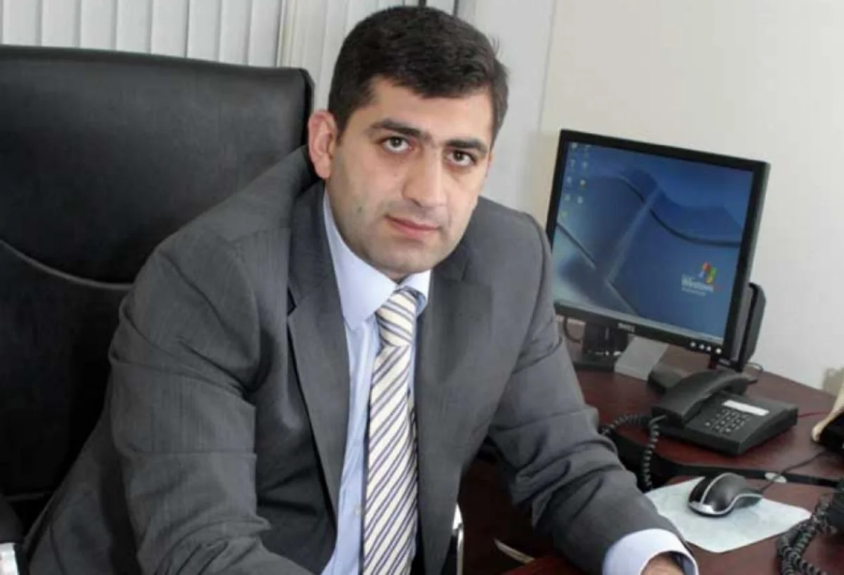 Qulu Xəlilov: “Qanunsuz tikilən evlərə görə kompensasiyanın veriləcəyi ilə bağlı yayılan məlumatlar həqiqəti əks etdirmir”