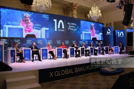 Panel session on new energy and transport corridors in Eurasian zone held within Global Baku Forum