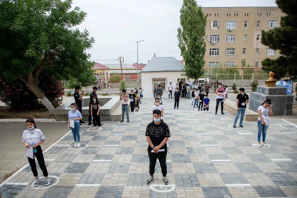 Hərarəti olan abituriyenti koronavirus xəstəsi adlandırmaq olarmı? - VİDEO