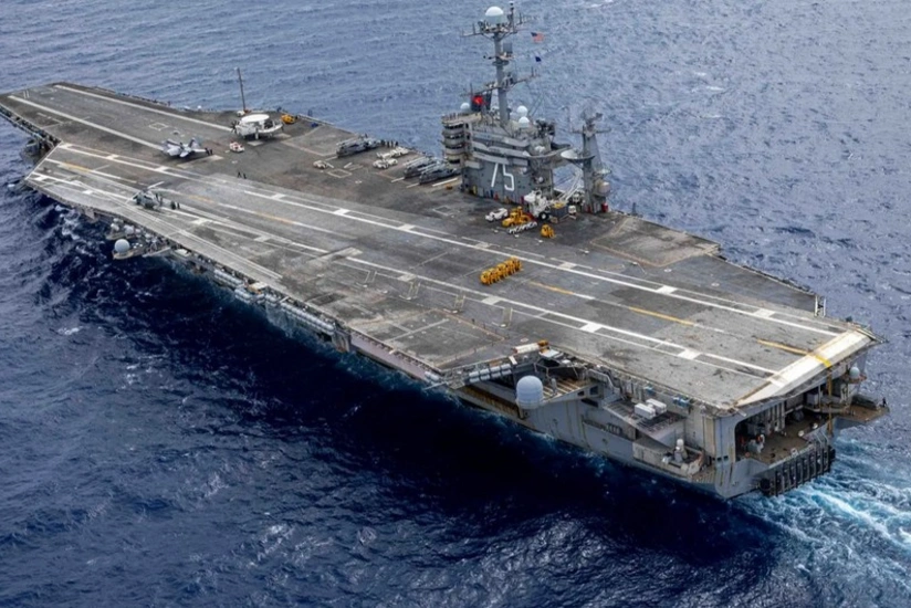 Husilər bir gündə 3 dəfə ABŞ aviadaşıyıcısına hücum edib