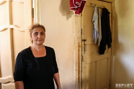 Bakıda evləri yanan məcburi köçkünlər: “Hələ gözləyirik” - FOTOREPORTAJ