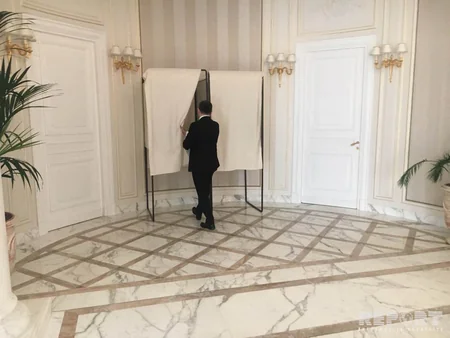 Azərbaycanın Fransadakı səfirliyində səsverməyə start verilib