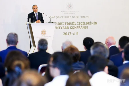 Bakı şəhəri təhsil işçilərinin sentyabr konfransı keçirilib