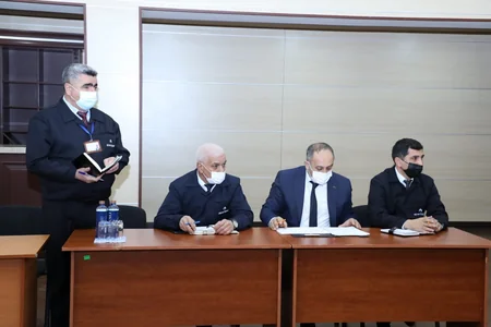 Azəriqaz”ın baş direktoru Şamaxıda vətəndaşları qəbul edib