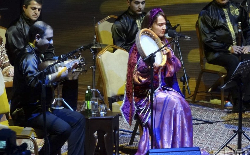 Güllü Muradova konsert verib