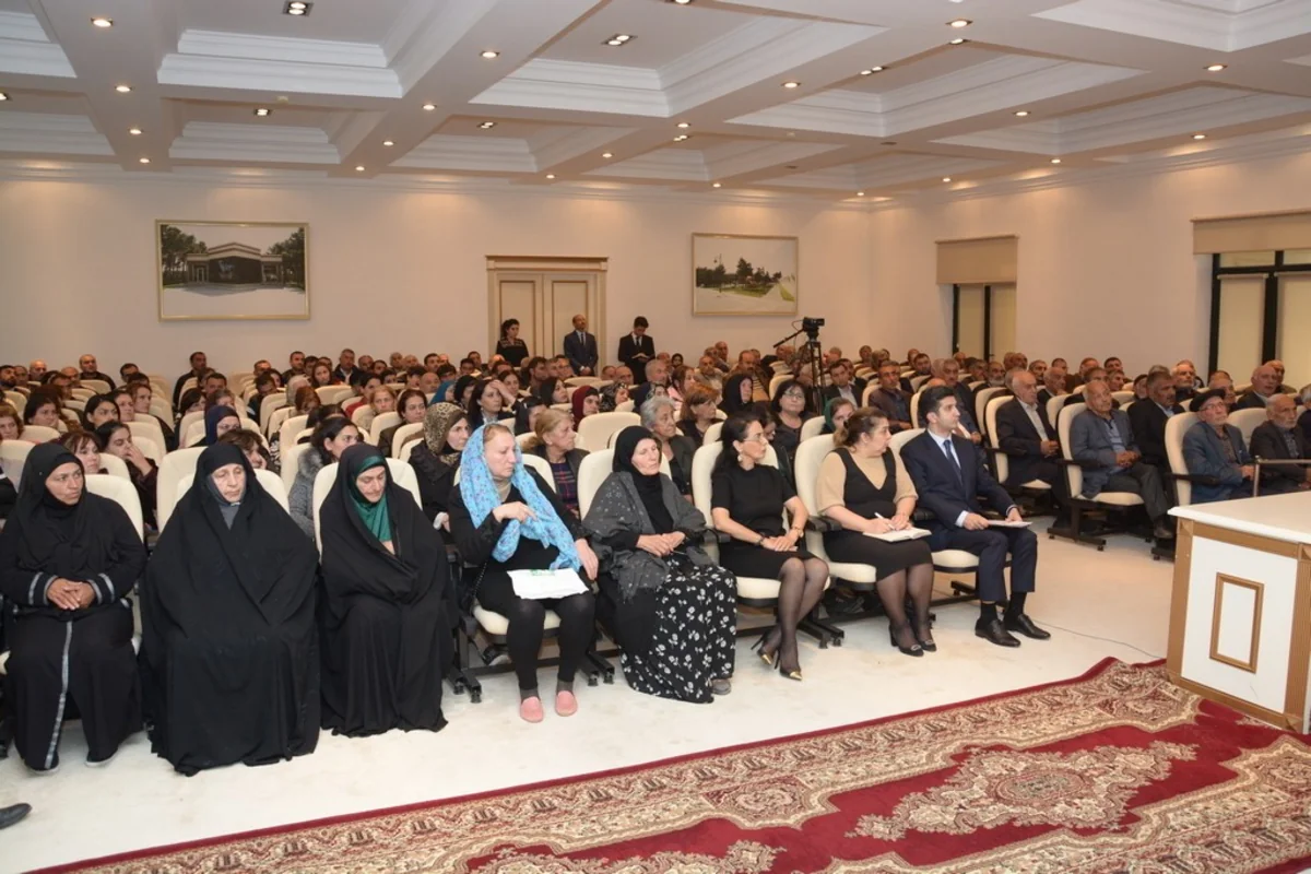 İcra başçısı Türkanda sakinlərlə görüşüb