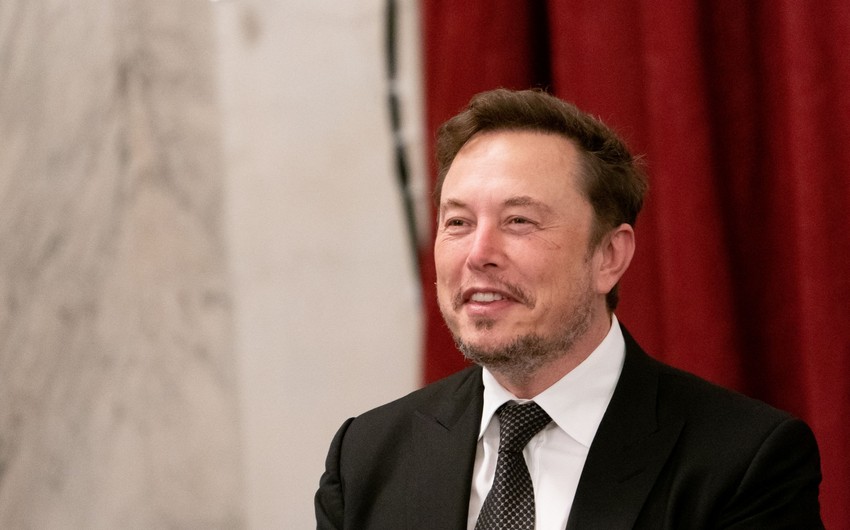 “SpaceX” rabitə təmin etmək üçün ABŞ Kosmik Qüvvələri ilə müqavilə imzalayıb