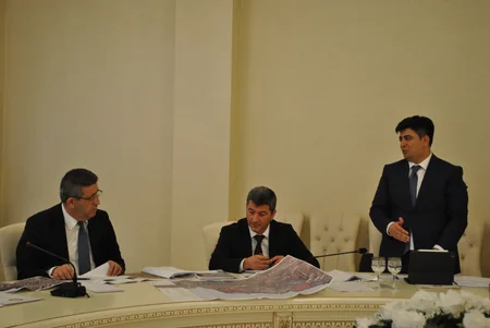 Zaur Mikayılov Sumqayıtda vətəndaşları qəbul edib