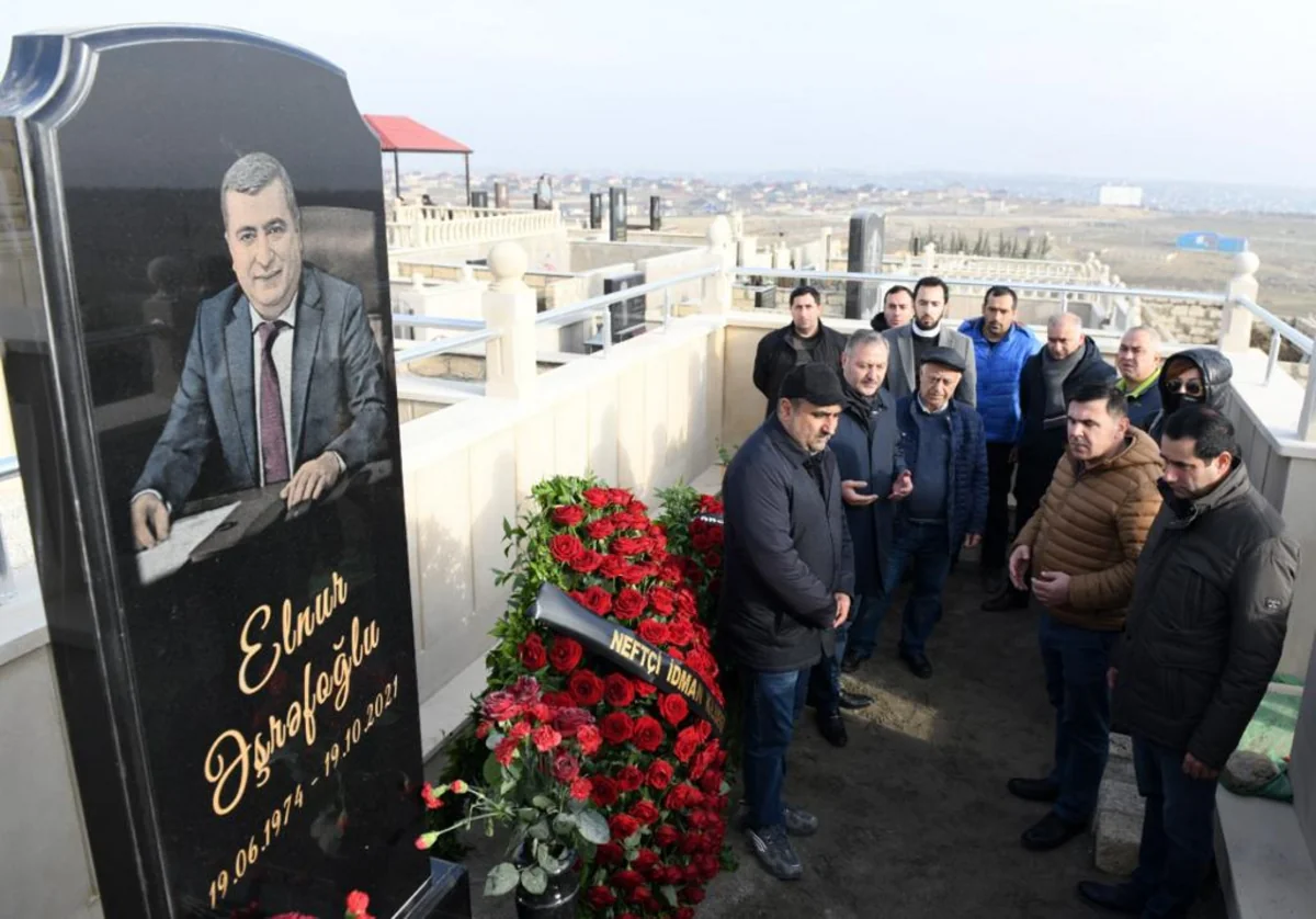 Elnur Əşrəfoğlunun məzarı ziyarət edilib