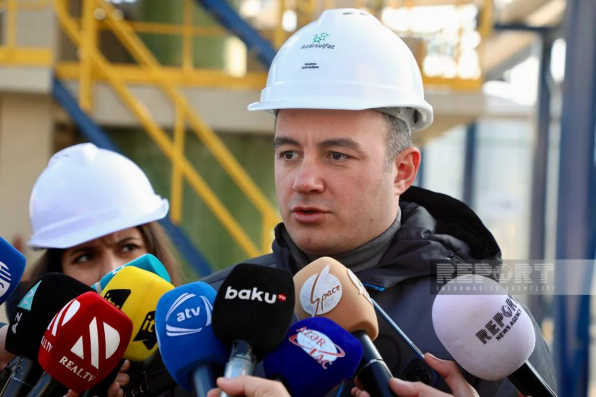 Азербайджан начинает экспорт серной кислоты в Грузию и Россию