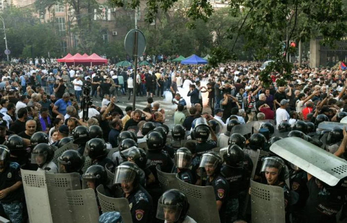 Оппозиция объявила проведение 13 июня акции протеста у здания правительства Армении