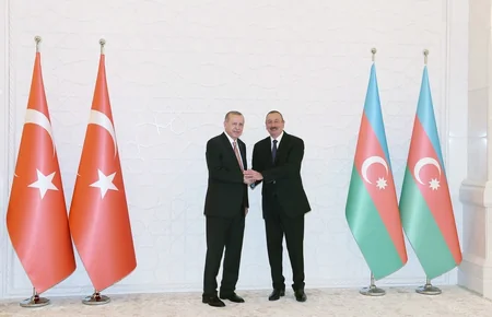Türkiyə Prezidentinin rəsmi qarşılanma mərasimi olub