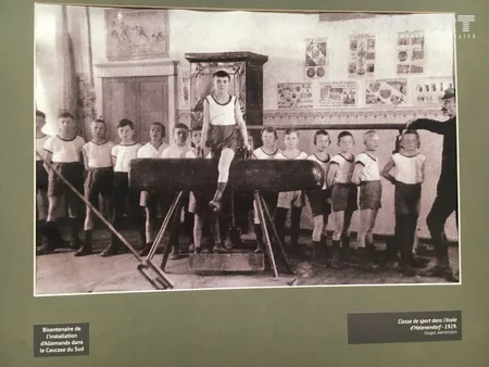 UNESCO-da almanların Qafqaza gəlişinin 200 illiyi münasibətilə sərgi təşkil olunub - FOTO