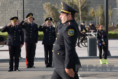 BŞBPİ-nin rəisi Mirqafar Seyidov yol polislərininin sıra baxışını keçirib - FOTO