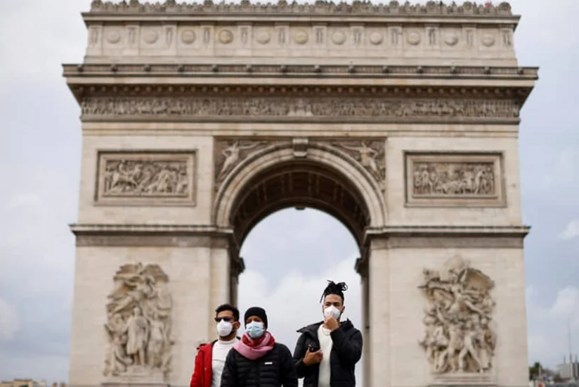 Франция отменяет санитарный паспорт