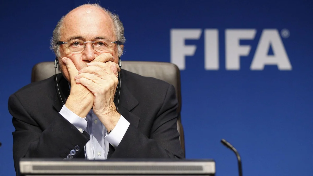 Yozef Blatter yenidən FİFA-nın prezidenti seçilib - YENILƏNİB