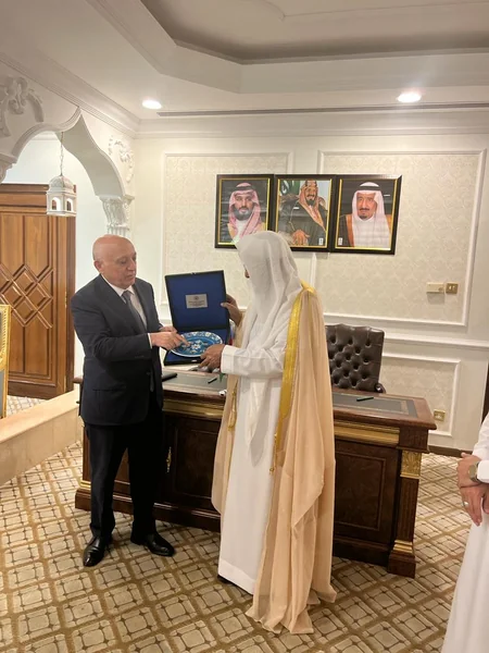 Mübariz Qurbanlı Səudiyyə Ərəbistanına səfər edib