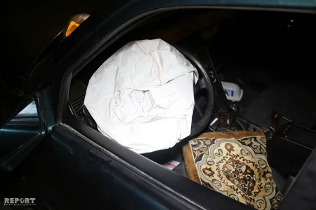 Bakıda yol hərəkəti qaydasını pozan sürücü qəza törədib, xəsarət alan var - FOTO