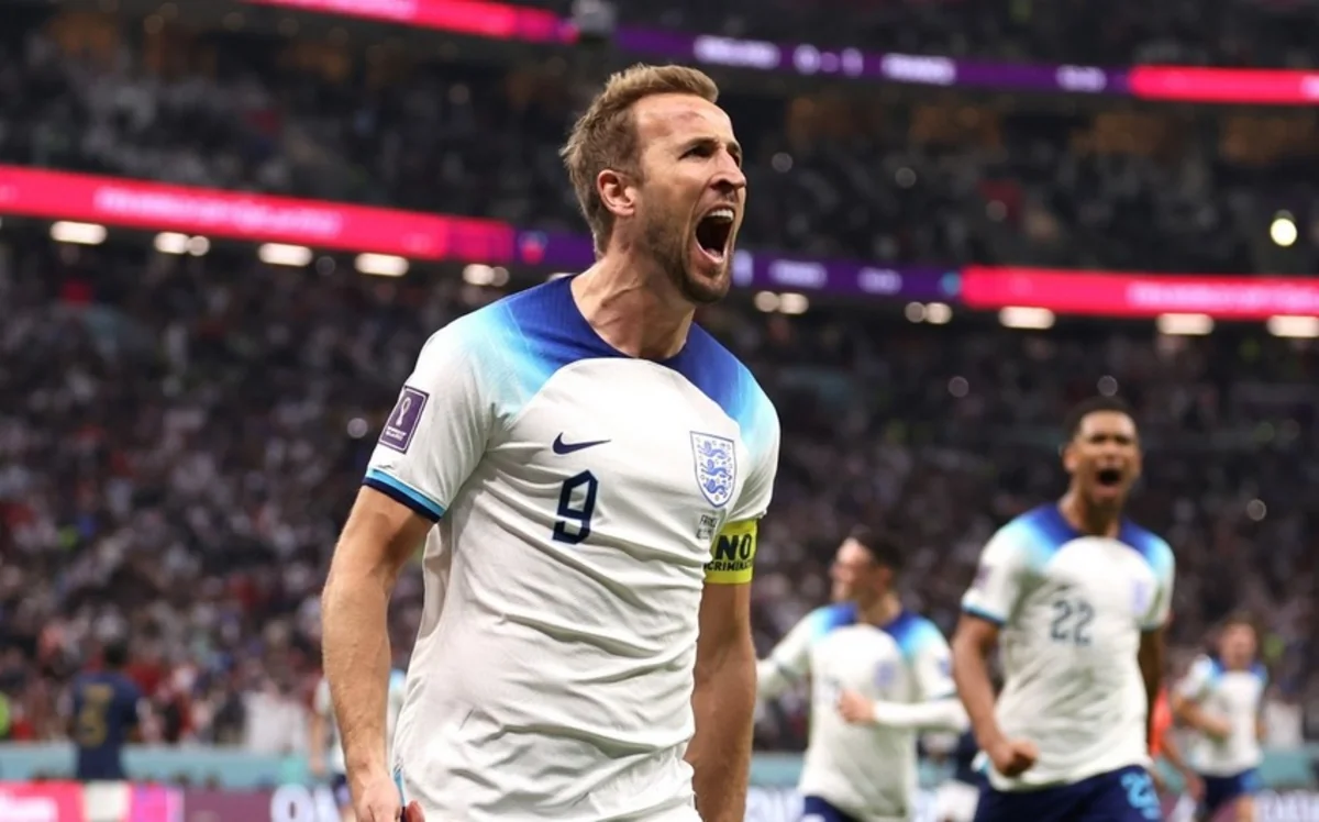 Harry Kane smashes England's goal-scoring record