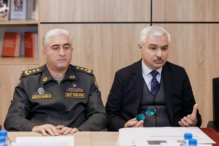 В Минтруда прошла встреча с предпринимателями, действующими в Карабахе и Восточном Зангезуре