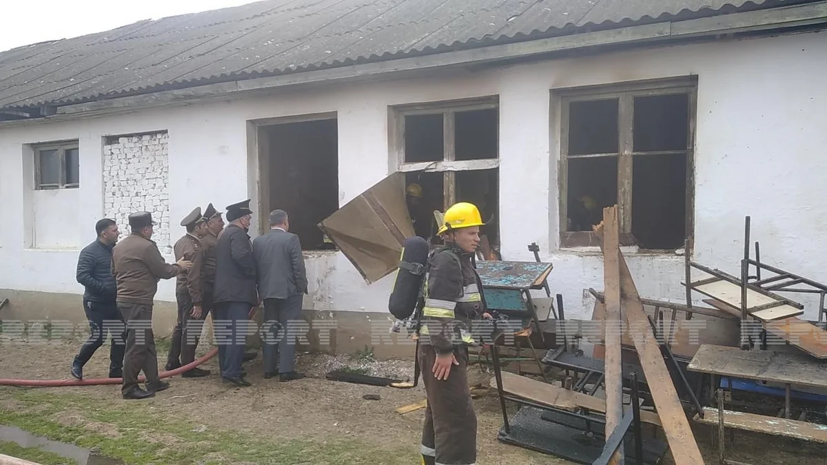 FHN Cəlilabadda məktəbdə yanğınla bağlı məlumat yayıb