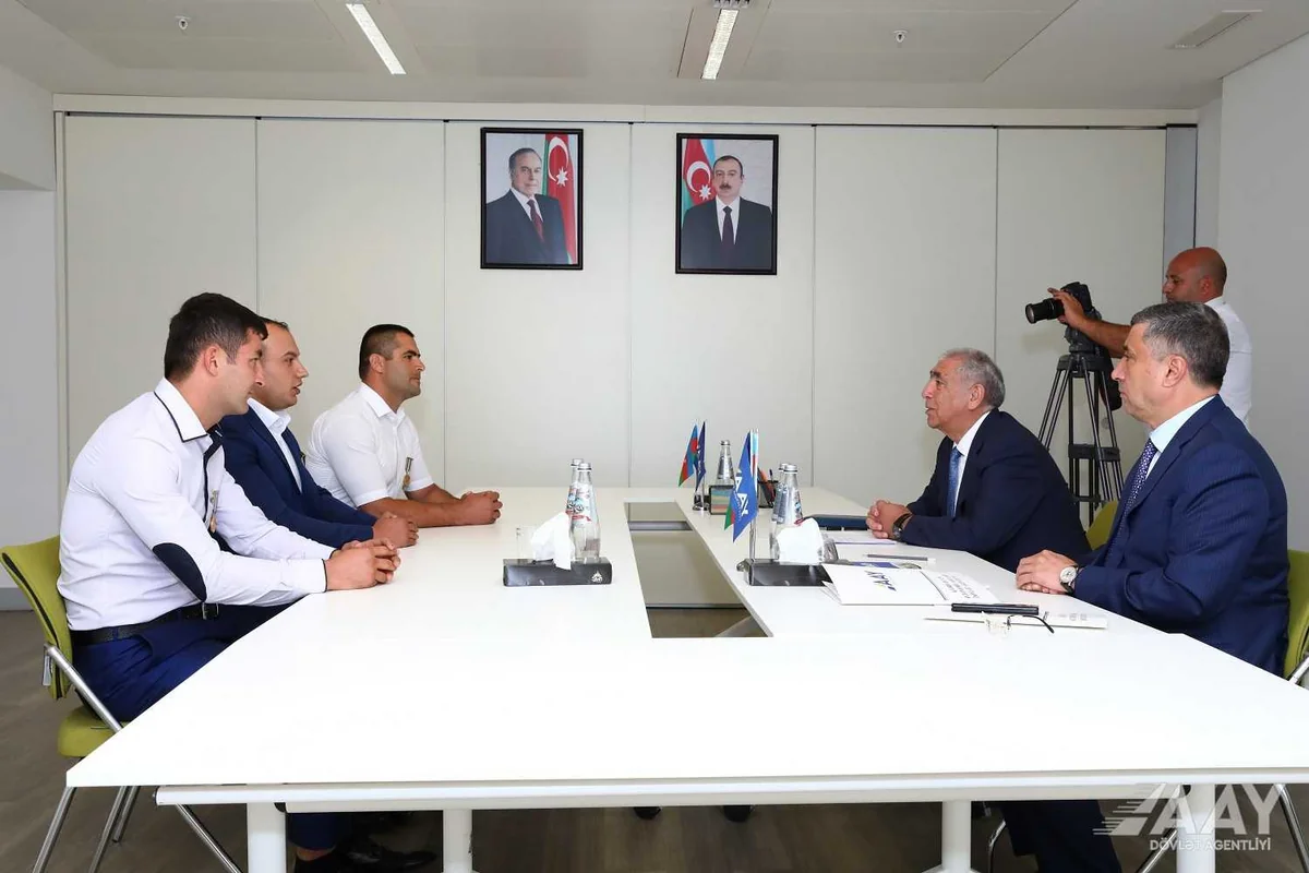 Saleh Məmmədov Qaxda vətəndaşları qəbul edib