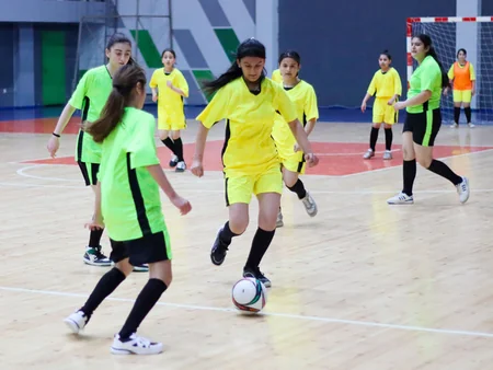 UEFA-nın dəstəyi ilə Lənkəranda “Qızlar Futzal Kuboku” keçirilib